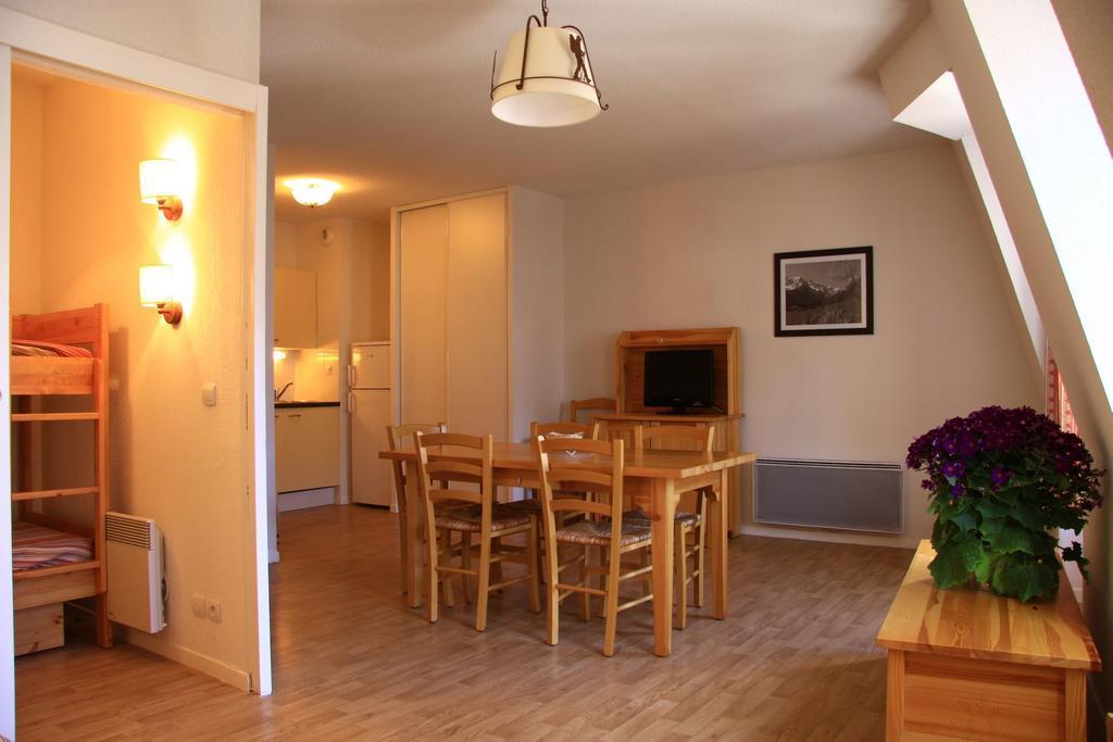 Vacanceole - Residence Illixon Bagnères-de-Luchon Eksteriør bilde